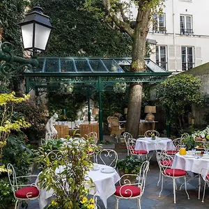 Hotel Des Marronniers, Parijs